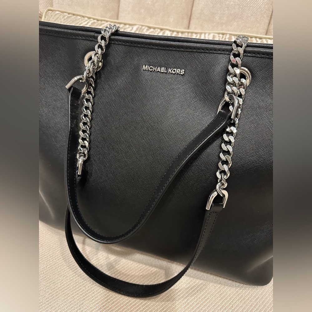 NWT Michael Kors Jet Set Travel Chain Medium Top Zip Multifunction Tote - Picture 4 of 6